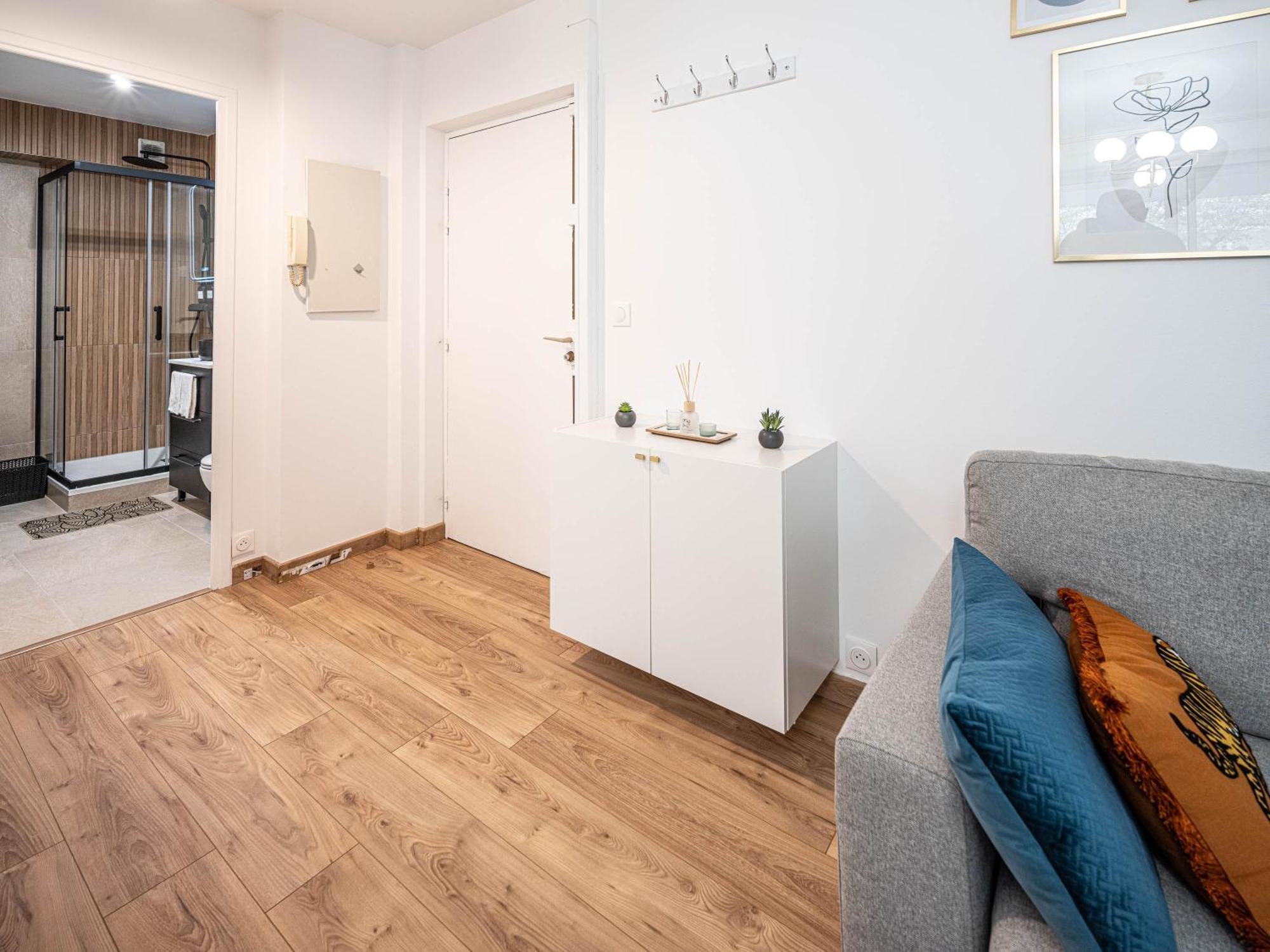 Appartement Cocooning En Centre-Ville - Residence Le Colisee إرمونت المظهر الخارجي الصورة