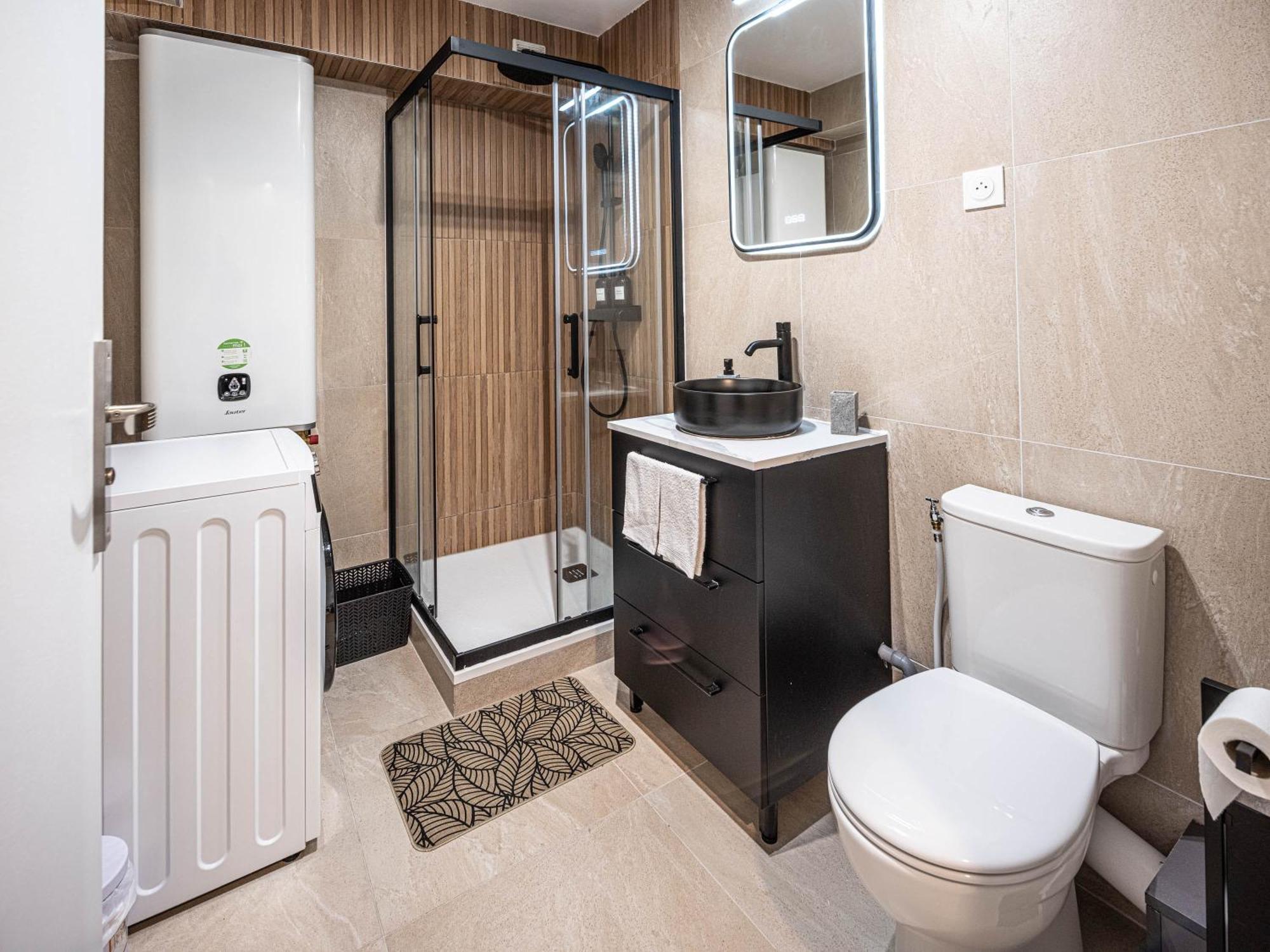 Appartement Cocooning En Centre-Ville - Residence Le Colisee إرمونت المظهر الخارجي الصورة