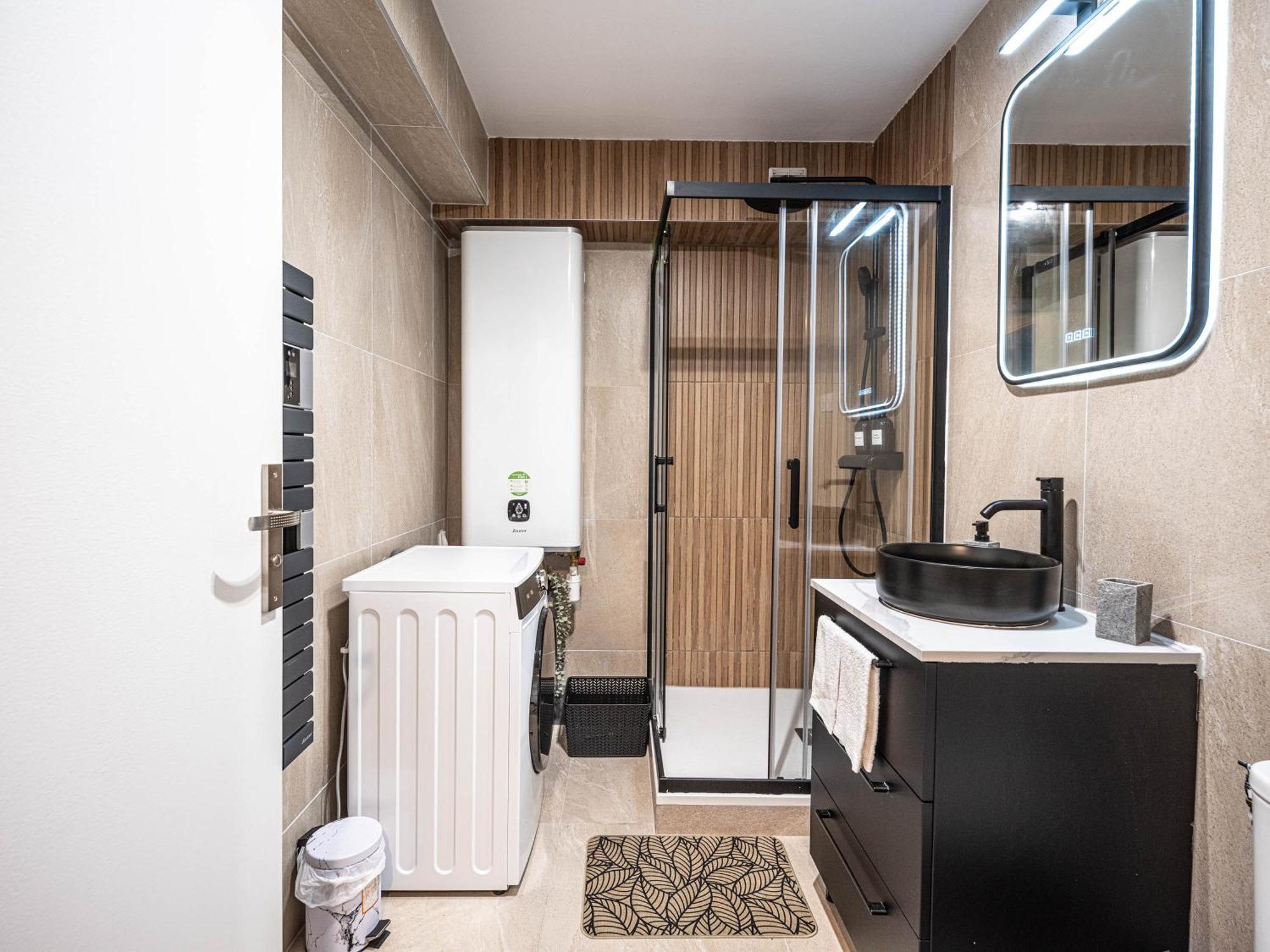 Appartement Cocooning En Centre-Ville - Residence Le Colisee إرمونت المظهر الخارجي الصورة